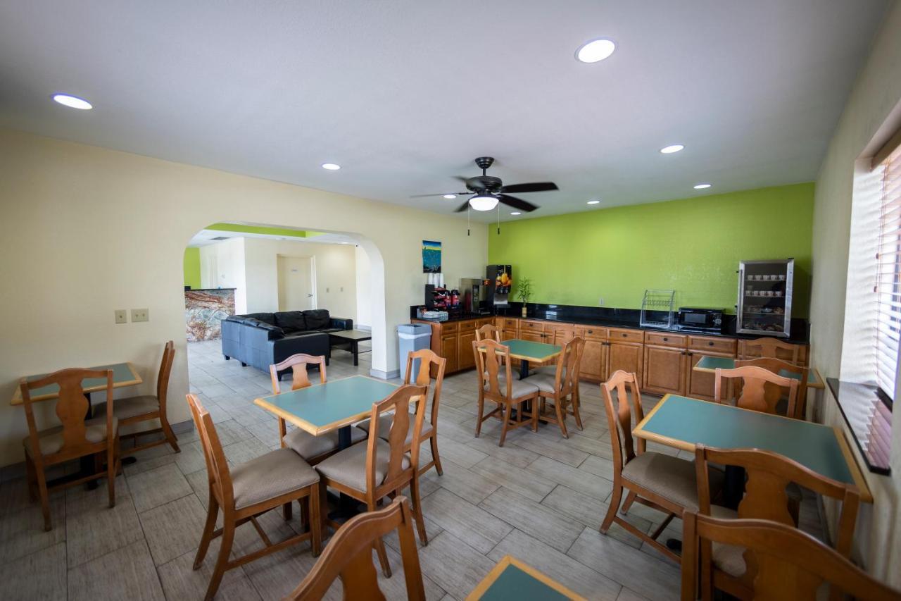 Ocean Breeze Inn St. Augustine Beach Экстерьер фото